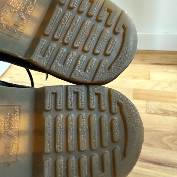 Dr. Martens 1460 Pascal Virginia US 8 Lace up Blue Leather Boots EUC - Picture 9 of 12